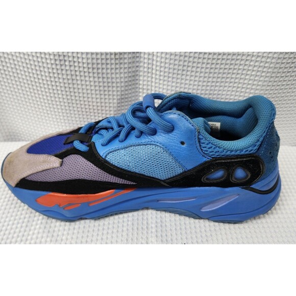 Adidas Yeezy Boost 700 Hi-Res Blue Pre-owned Size Men's 7.5 - Picture 2 of 8